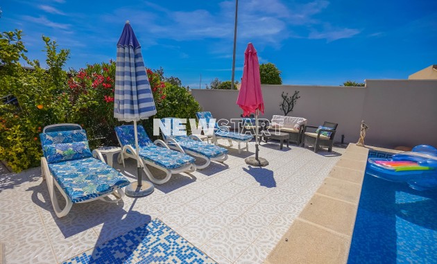 Resale - Detached - La Marina - Urb. La Marina