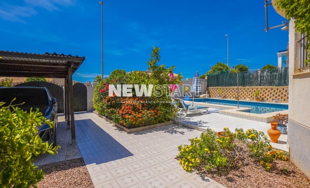 Resale - Detached - La Marina - Urb. La Marina