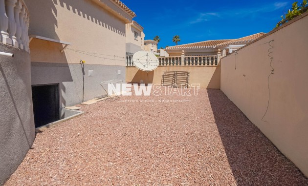 Resale - Detached - La Marina - Urb. La Marina