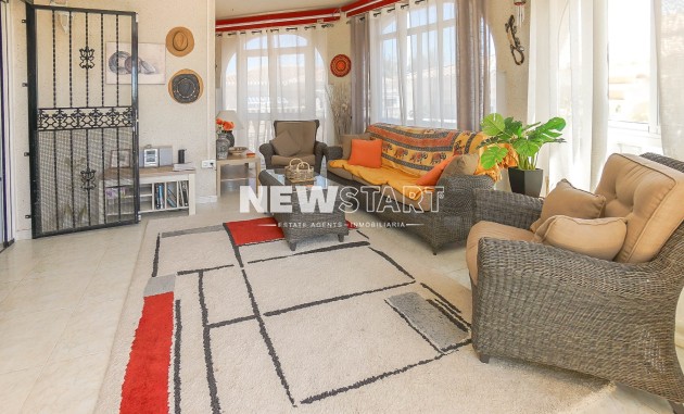 Resale - Detached - La Marina - Urb. La Marina