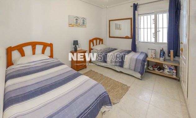 Resale - Detached - La Marina - Urb. La Marina