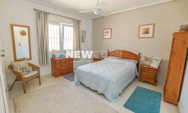 Resale - Detached - La Marina - Urb. La Marina