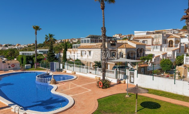 Resale - Quad - La Marina - Urb. La Marina