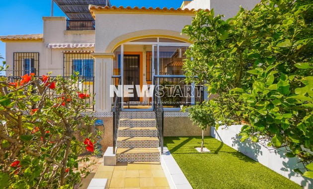 Resale - Quad - La Marina - Urb. La Marina