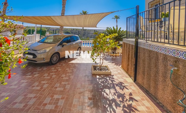 Resale - Quad - La Marina - Urb. La Marina