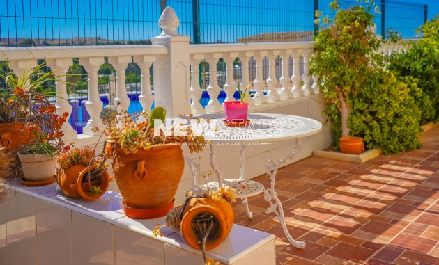 Resale - Quad - La Marina - Urb. La Marina