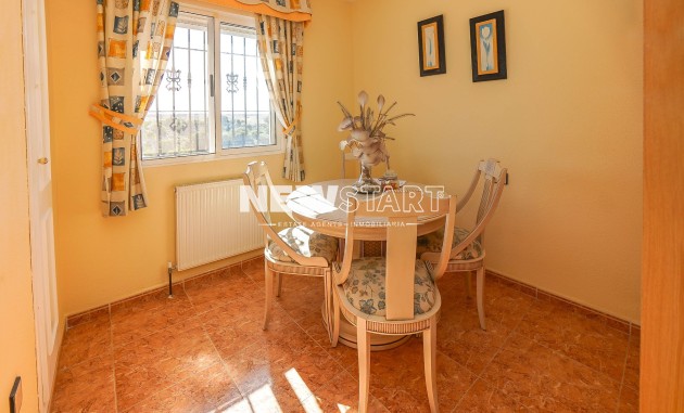 Resale - Quad - La Marina - Urb. La Marina