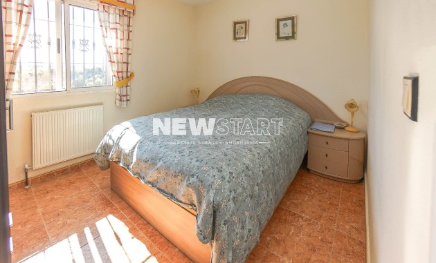Resale - Quad - La Marina - Urb. La Marina