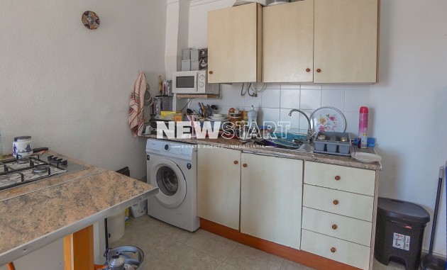 Resale - Townhouse - La Marina - Urb. La Marina
