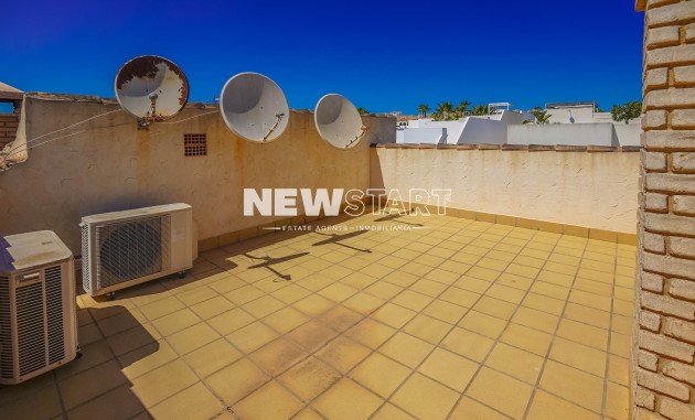 Resale - Detached - La Marina - Urb. La Marina