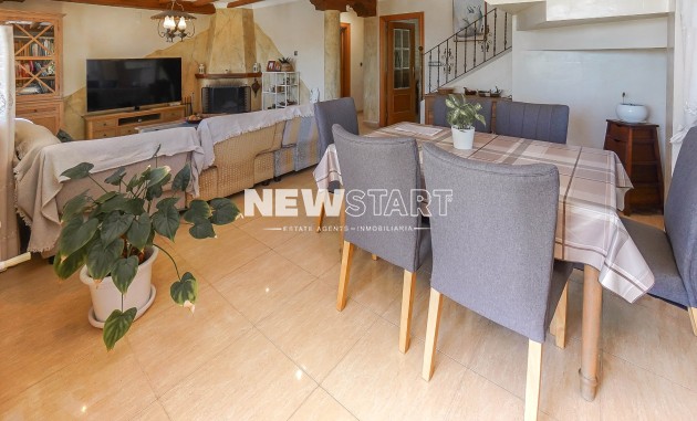 Resale - Detached - La Marina - Urb. La Marina