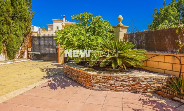 Resale - Detached - La Marina - Urb. La Marina