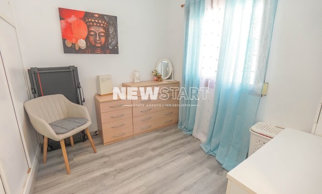 Resale - Detached - La Marina - Urb. La Marina