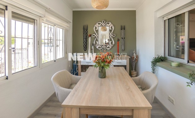 Resale - Detached - La Marina - Urb. La Marina