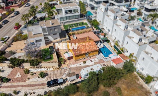 Revente - Villa - La Marina - Urb. La Marina