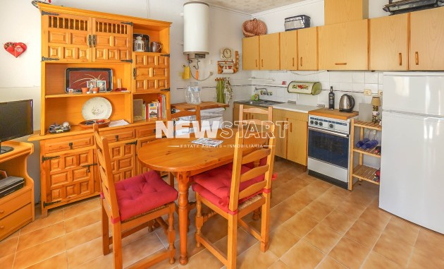 Herverkoop - Rijtjeswoning - La Marina - Urb. La Marina