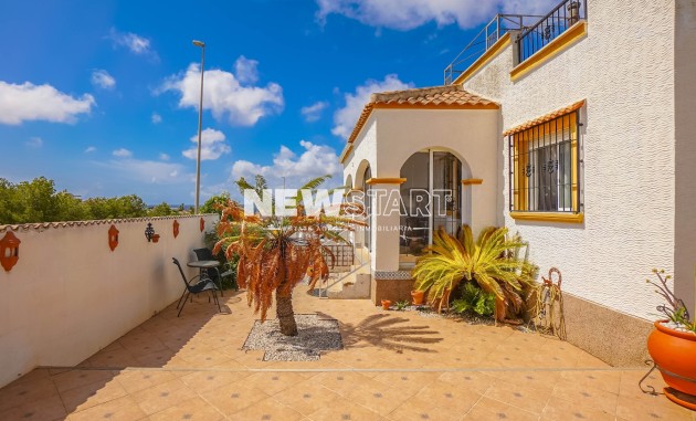 Resale - Quad - La Marina - Urb. La Marina