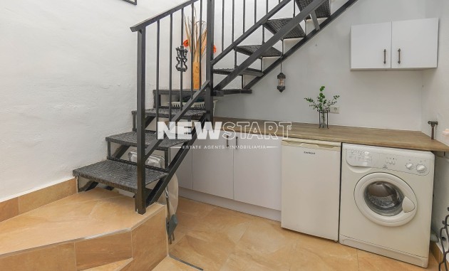 Resale - Quad - La Marina - Urb. La Marina