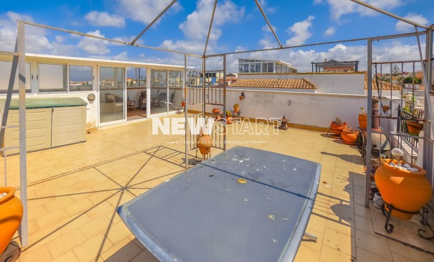 Resale - Quad - La Marina - Urb. La Marina