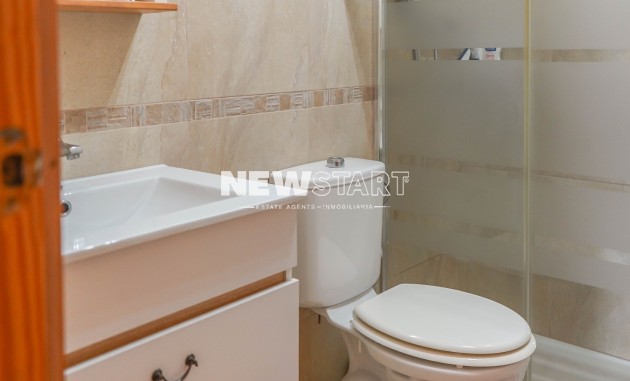 Resale - Quad - La Marina - Urb. La Marina