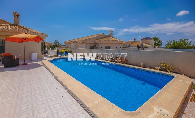 Resale - Detached - La Marina - Urb. La Marina