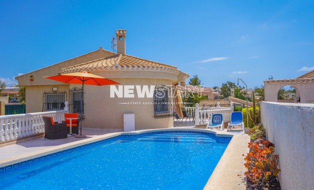Resale - Detached - La Marina - Urb. La Marina