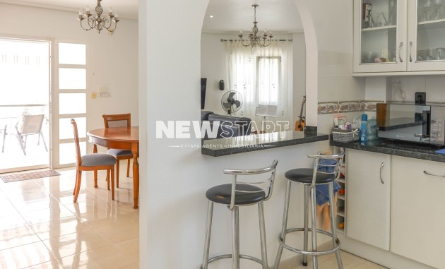 Resale - Detached - La Marina - Urb. La Marina