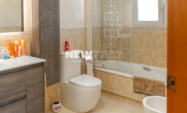 Resale - Detached - La Marina - Urb. La Marina