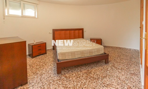Resale - Detached - La Marina - Urb. La Marina