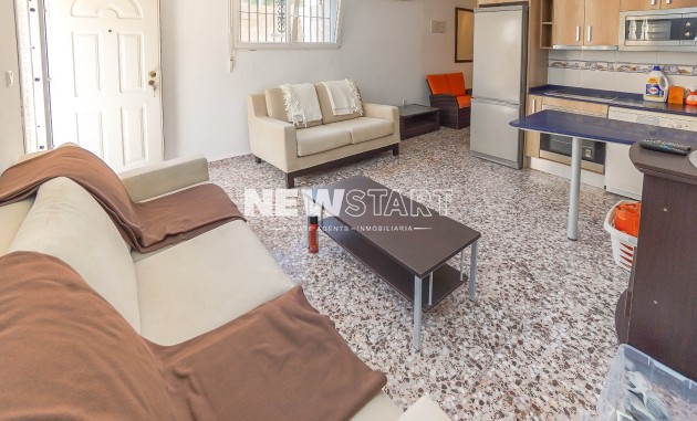Resale - Detached - La Marina - Urb. La Marina