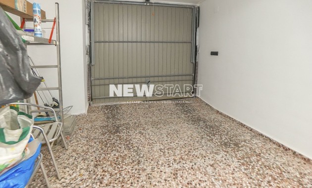 Resale - Detached - La Marina - Urb. La Marina