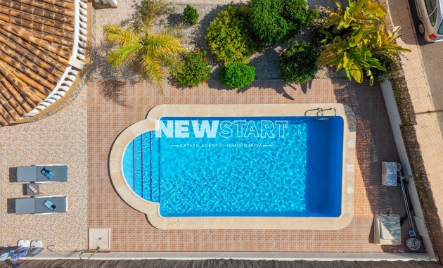 Resale - Detached - La Marina - Urb. La Marina