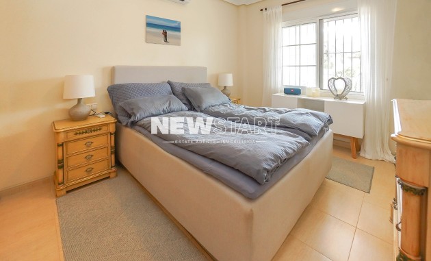 Resale - Detached - La Marina - Urb. La Marina