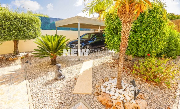 Resale - Detached - La Marina - Urb. La Marina