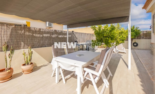 Resale - Detached - La Marina - Urb. La Marina