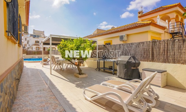 Resale - Detached - La Marina - Urb. La Marina