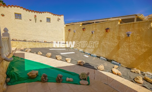 Återförsäljning - Fristående - La Marina - Urb. La Marina