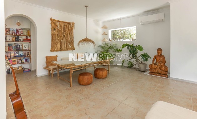 Resale - Detached - La Marina - Urb. La Marina