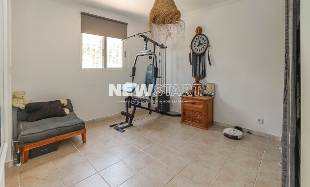 Resale - Detached - La Marina - Urb. La Marina