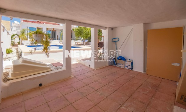 Resale - Detached - La Marina - Urb. La Marina