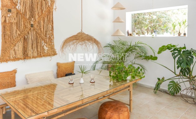Resale - Detached - La Marina - Urb. La Marina