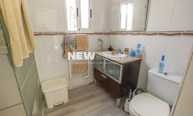 Resale - Detached - La Marina - Urb. La Marina