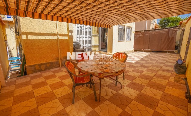 Resale - Detached - La Marina - Urb. La Marina