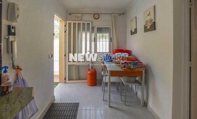 Resale - Detached - La Marina - Urb. La Marina
