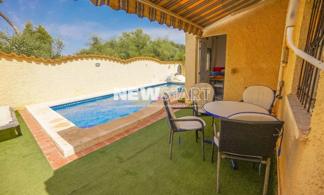 Resale - Detached - La Marina - Urb. La Marina