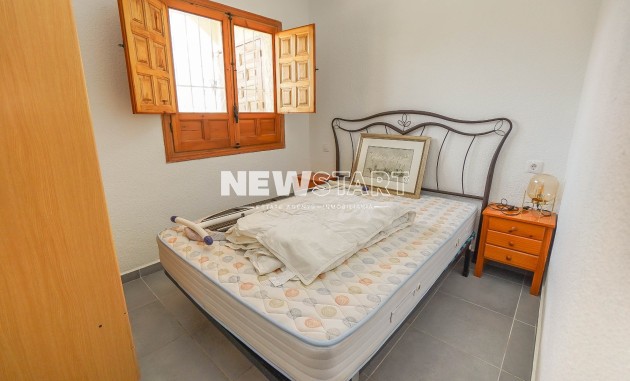 Resale - Terraced - La Marina - Urb. La Marina