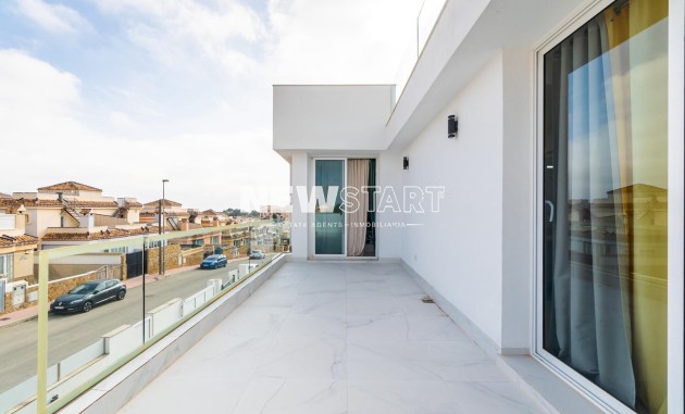 Obra nueva - Adosado - Villamartin