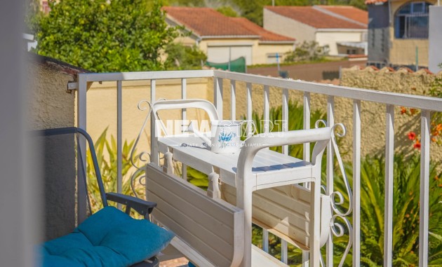 Wiederverkauf - Freistehend - La Marina - Urb. La Marina