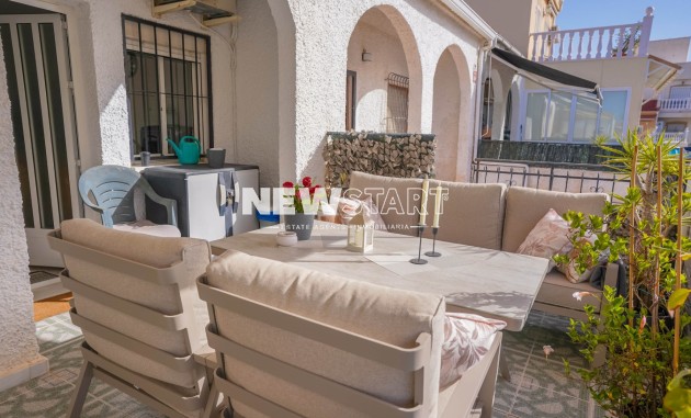Resale - Bungalow - La Marina - Urb. La Marina