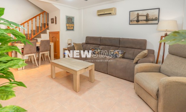 Reventa - Casa adosada - Guardamar del Segura - Guardamar
